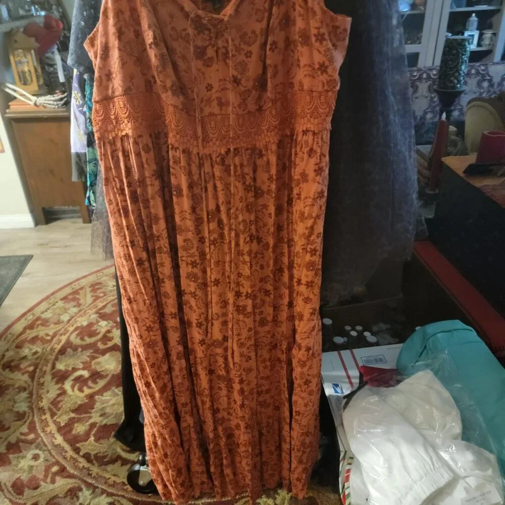 3x torrid sailing ditsy floral - Picture 6 of 7